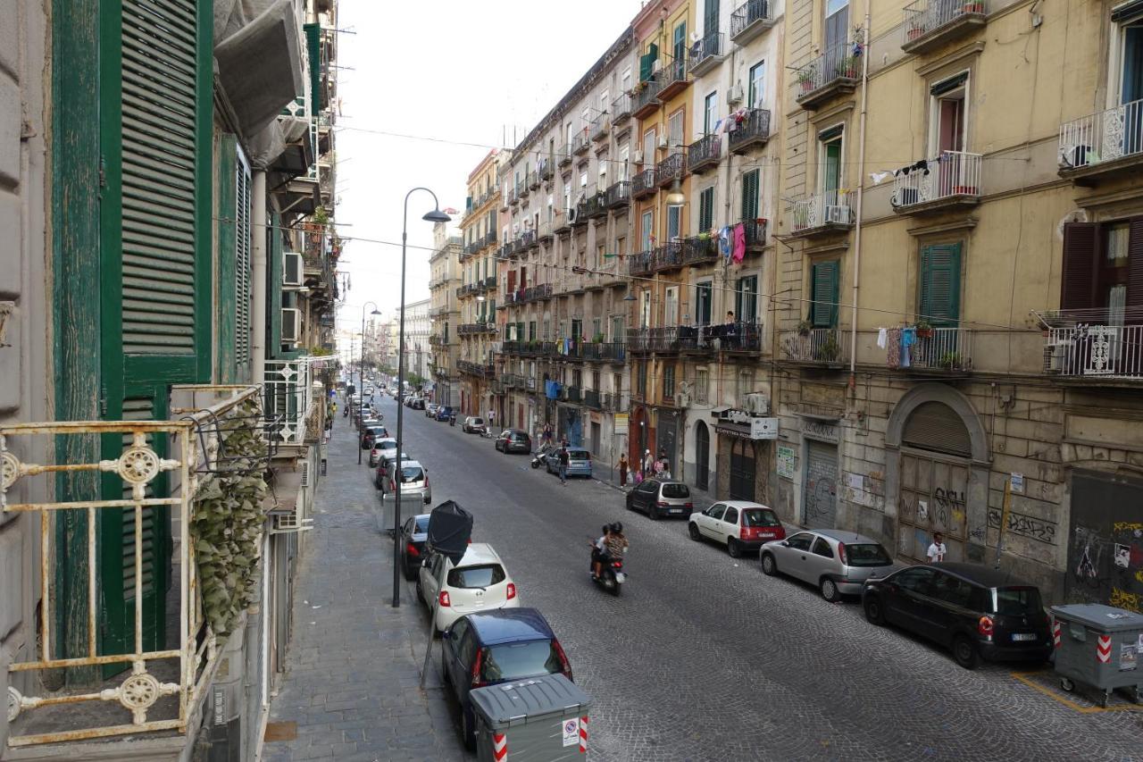 Akasa Di Flock Bed & Breakfast Naples Exterior photo