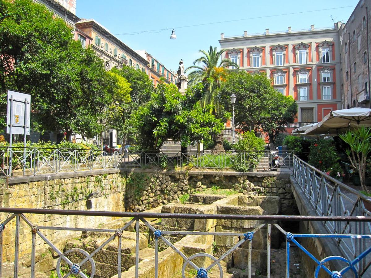 Akasa Di Flock Bed & Breakfast Naples Exterior photo