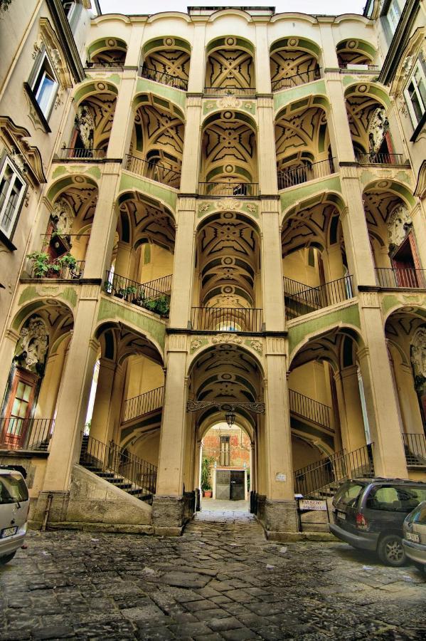 Akasa Di Flock Bed & Breakfast Naples Exterior photo